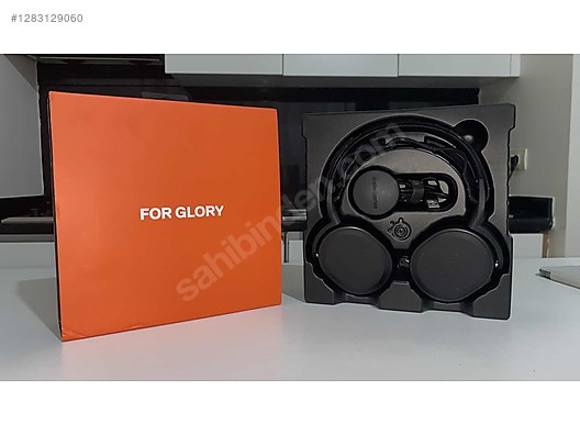 Used & Brand New Items / Gaming & Gamers Exclusive / Gaming Equipment / Gaming Headset