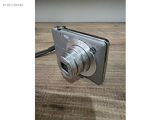 Compact / Casio / Exilim EX-ZS10 / Casio Exilim EX-S10 on