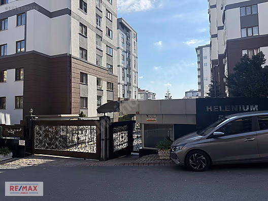 REMAX ANKA'DAN ÜMRANİYE HELENIUM PARK SİTESİ SATILIK 2+1 DAİRE #1274130076