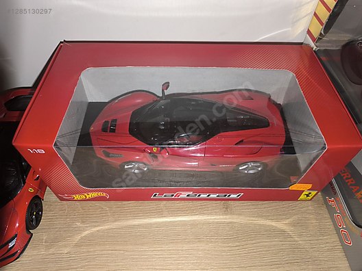 Hot Wheels Diecast Model 1:18 Ferrari Araba - 1285130297