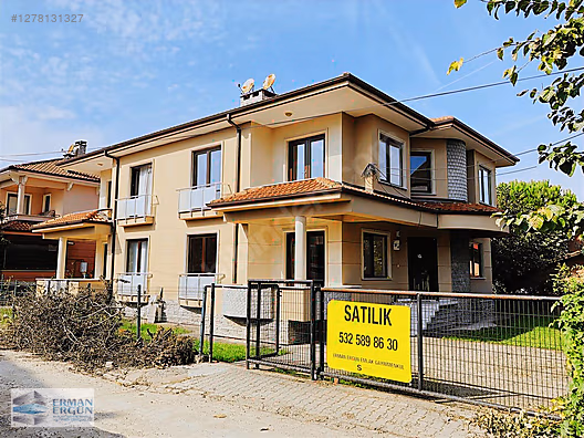 Şehrin Merkezinde 4+1 175m2 Kiralık Bahçeli Lüx Villa #1278131327