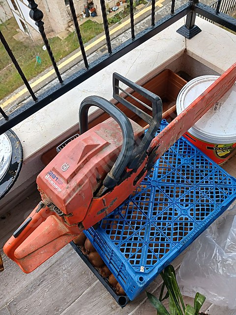 Husqvarna 281 kesim motoru