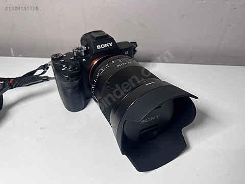 Aynasız / Sony / Alpha a7R III / Sony A7R3 fotoğraf makinası ve