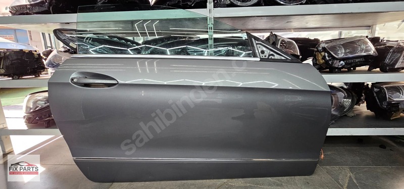 Mercedes E Kapı