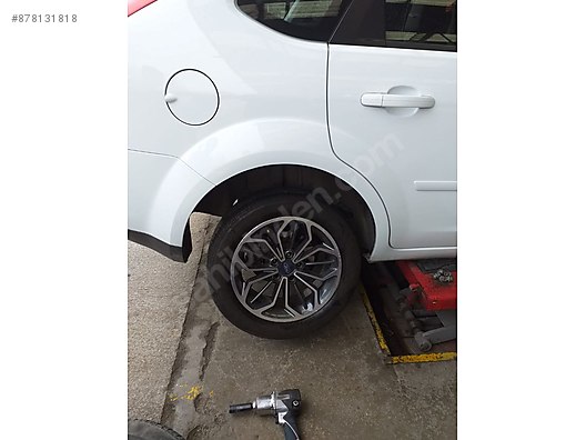 Ford Uretimi Inc Otomobil Arazi Araci Janti 1 800 Tl Sahibinden Satilik Ikinci El 878131818