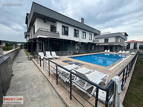 KARASU'DA MERKEZE YAKIN, SESSİZ LOKASYONDA 3+1 SIFIR VİLLA
