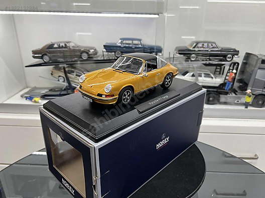 Norev Diecast Model 1:18 Porsche Araba - 1322132984