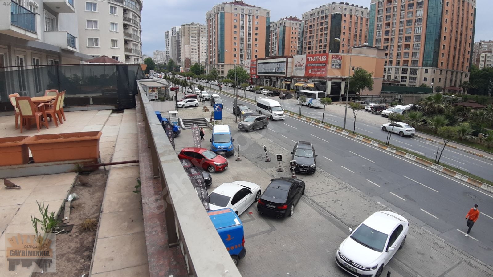 Beylikduzu adnan kahvecide luks site ici terasli satilik daire