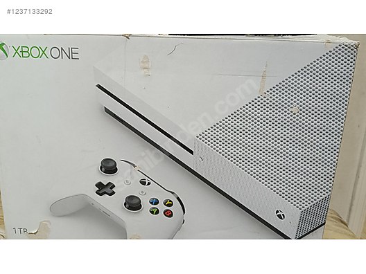 受け渡し者決定　中古　xbox one S 500GB ディスクドライブ搭載型 受け渡し者決定 中古 xbox one S 500GB ディスクドライブ搭載型