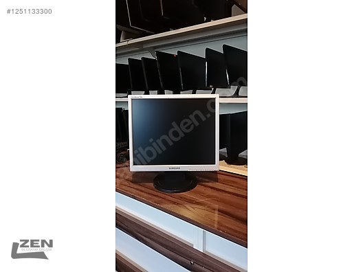 Used & Brand New Items / Computers / Monitors / LED & LCD Monitör