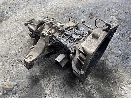 Otomobil & Arazi Aracı / Şanzıman & Vites / RENAULT 21 CONCORDE