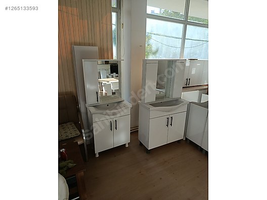 Used & Brand New Items / Garden & Home Improvement / Home Improvement / Bathroom & Kitchen / Bathroom Cabinets