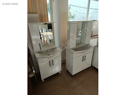 Used & Brand New Items / Garden & Home Improvement / Home Improvement / Bathroom & Kitchen / Bathroom Cabinets