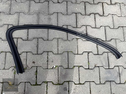 PORSCHE CAYENNE Ön Sol Kapı Paneli DÖŞEMESİ FİTİLİ 7P0867671