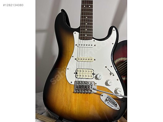 İkinci El ve Sıfır Alışveriş / Müzik / Müzik Aletleri / Telli Çalgılar / Gitar / Elektro