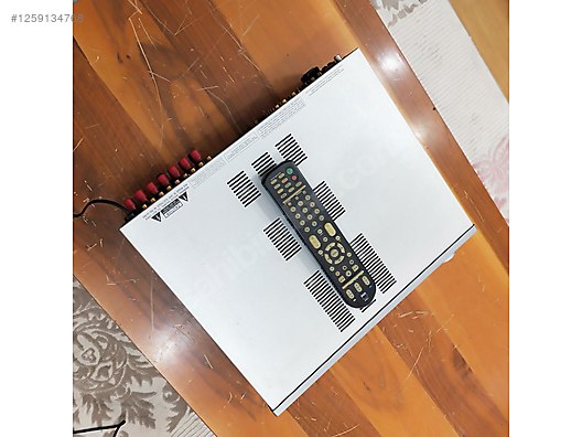 Transistör Çıkışlı NAD Electronics Amfi