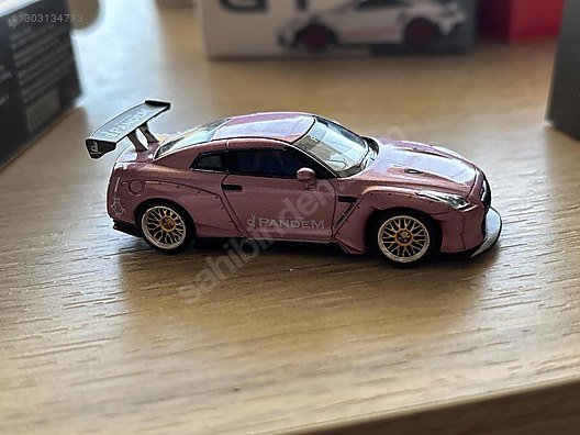 Mini GT Diecast Model 1:64 Nissan Araba - 1303134783