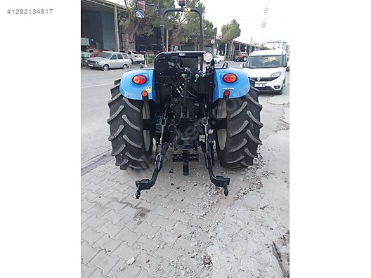 Machinery / Agricultural Machines / Tractors / New Holland / TD4.65B