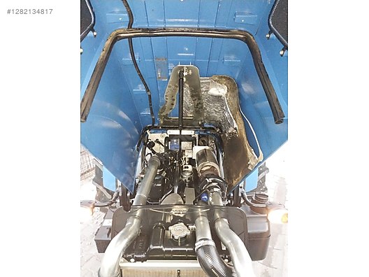 Machinery / Agricultural Machines / Tractors / New Holland / TD4.65B