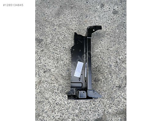 MERCEDES W205 C180 C200 ARKA PANEL AYAĞI SACI A2056102201 - İlan