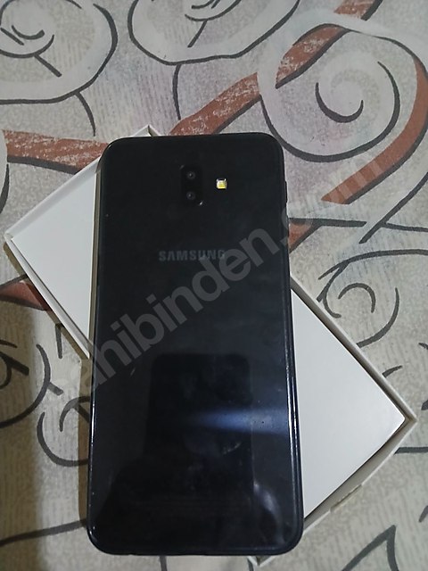 Temiz sorunsuz samsung j6 +