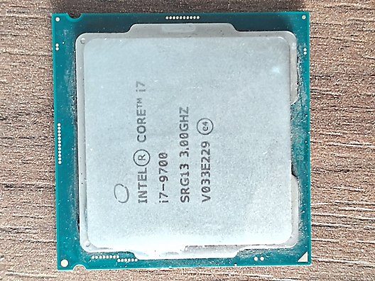 Intel i7-9700 Sekiz Çekirdek 3.0 GHz İşlemci on sahibinden.com