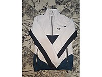 NİKE RÜZGARLIK VE YAĞMURLUK