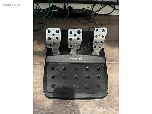 Used & Brand New Items / Gaming & Gamers Exclusive / Gaming Equipment / PC Game Racing Wheels