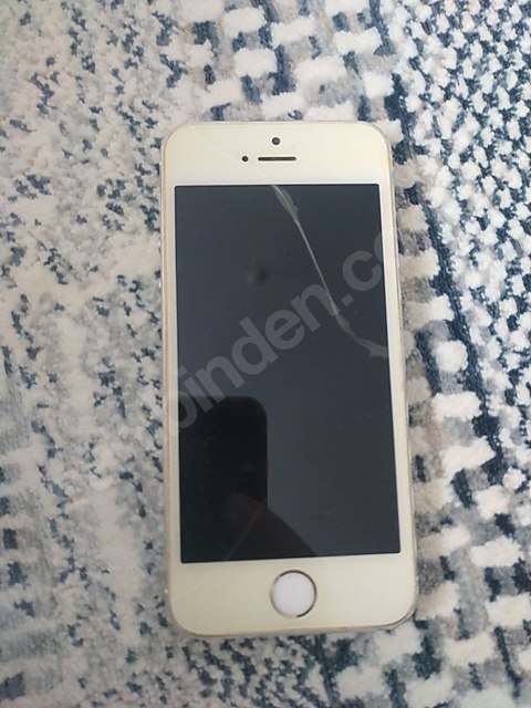 iPhone 5s dolu yedek parça niyetine