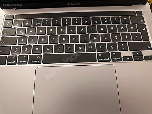 Apple Macbook / MACBOOK PRO 2020 SIFIR AYARINDA ÇİZİKSİZ DARBESİZ