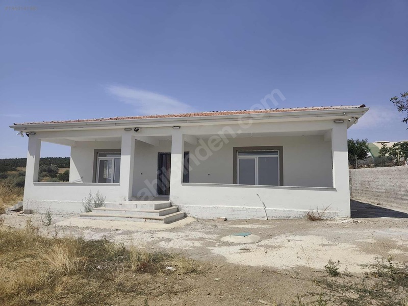 Korkmaz Gayrimenkul - KIRŞEHİR KARAHIDIR KASABASINDA KELPİR BAHÇELİ SFR 4+1MÜSTAKİL EV (Sahibinden #1340141981)