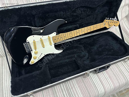Kore Fender Squier Stratocaster Elektro Gitar on sahibinden.com