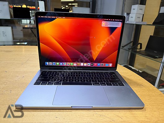 MacBook Pro 13インチ 2017 8GB SSD256GB Apple Macbook / MacBook Pro 13 İnç 2017 8 GB RAM / 256 GB SSD 4