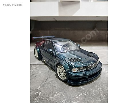 Minichamps Diecast Model 1:18 BMW Araba - 1309142555