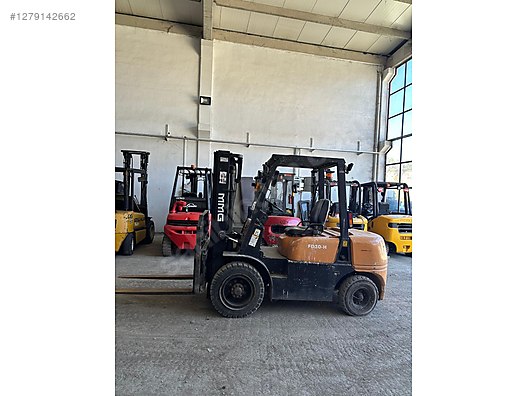 Machinery / Industrial / Carrying & Stacking Equipment / Forklifts / For Sale / MMG