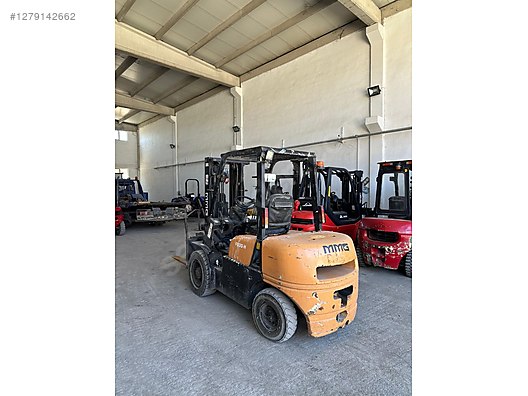 Machinery / Industrial / Carrying & Stacking Equipment / Forklifts / For Sale / MMG