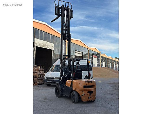 Machinery / Industrial / Carrying & Stacking Equipment / Forklifts / For Sale / MMG