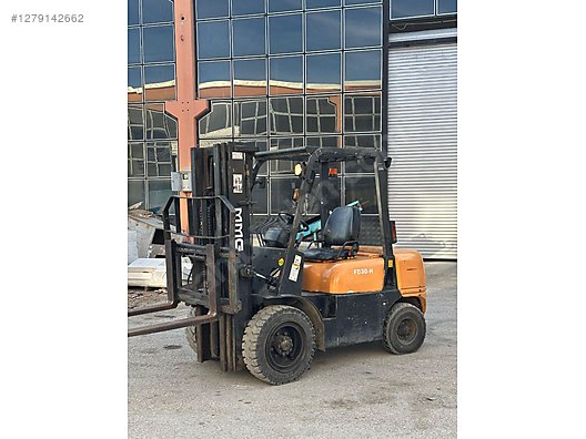 Machinery / Industrial / Carrying & Stacking Equipment / Forklifts / For Sale / MMG