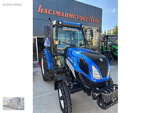 Machinery / Agricultural Machines / Tractors / New Holland / TT60 Classic