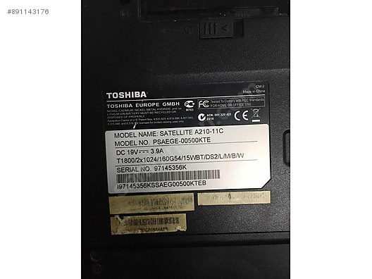 where are toshiba laptop serial numbers