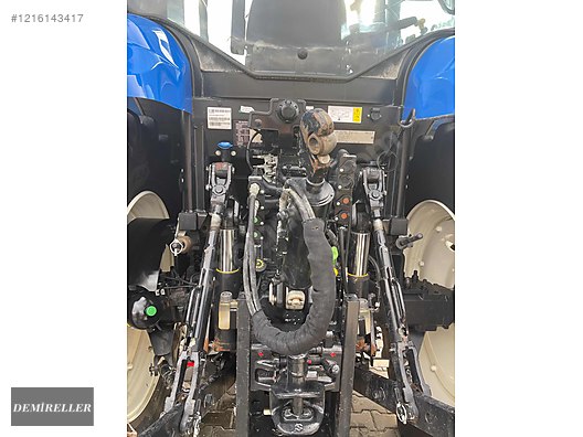 Machinery / Agricultural Machines / Tractors / New Holland / TR6.160S