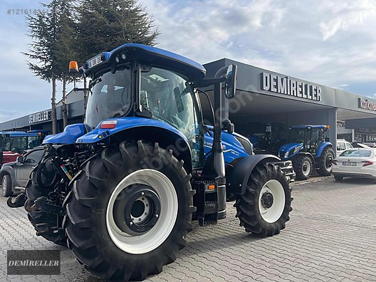 Machinery / Agricultural Machines / Tractors / New Holland / TR6.160S