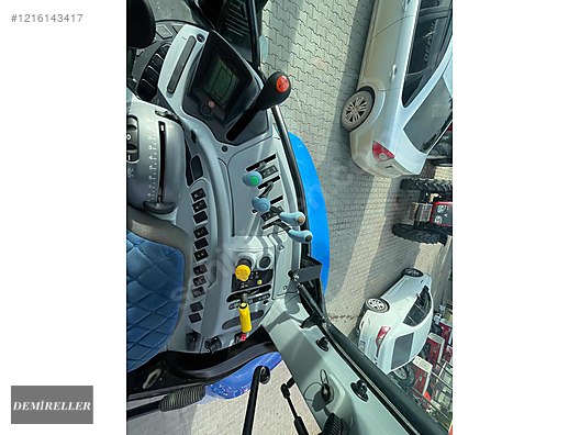 Machinery / Agricultural Machines / Tractors / New Holland / TR6.160S