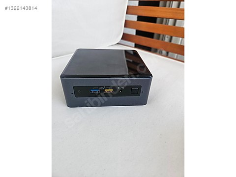 Intel / Intel NUC NUC8i7BEH 8gen i7 Barebone Hackintosh destekler