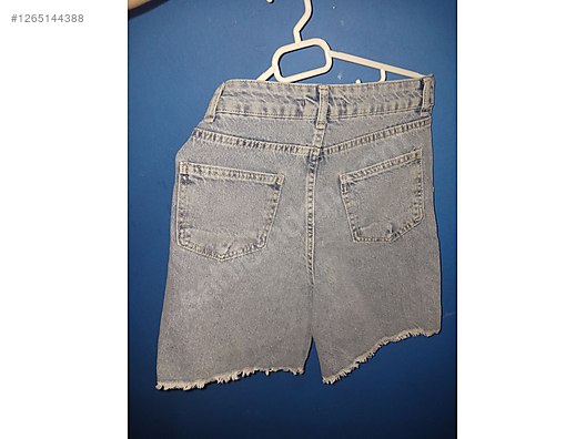 Used & Brand New Items / Clothing & Accessories / Women / Clothing / Shorts