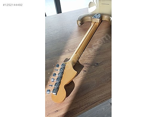 İkinci El ve Sıfır Alışveriş / Müzik / Müzik Aletleri / Telli Çalgılar / Gitar / Elektro