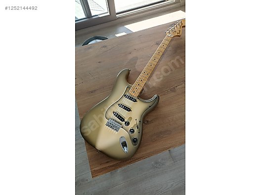 İkinci El ve Sıfır Alışveriş / Müzik / Müzik Aletleri / Telli Çalgılar / Gitar / Elektro