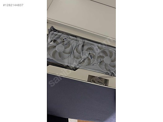 Used & Brand New Items / Computers / Desktops / Desktop Components / Graphics Cards