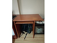 BİLGİSAYAR MASASI ÇIKARILABİLİR TEMİZ VE SAĞLAM