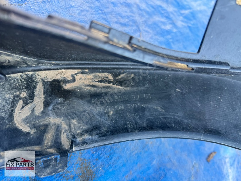 Mercedes E Tampon (Ön)